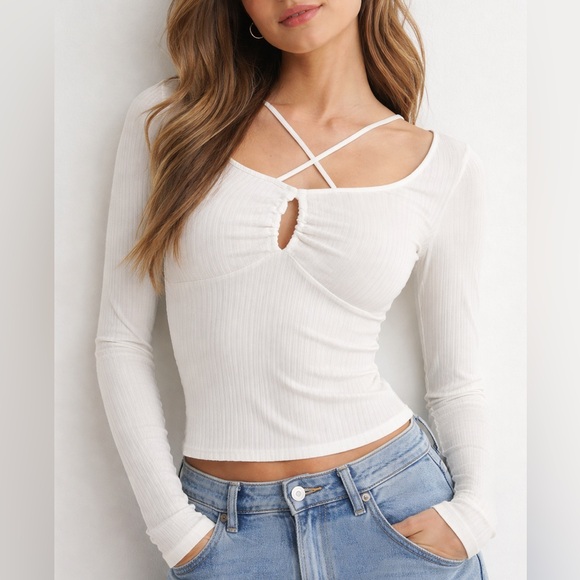 🆕💖H&M White Ribbed Long-Sleeve - Picture 1 of 8